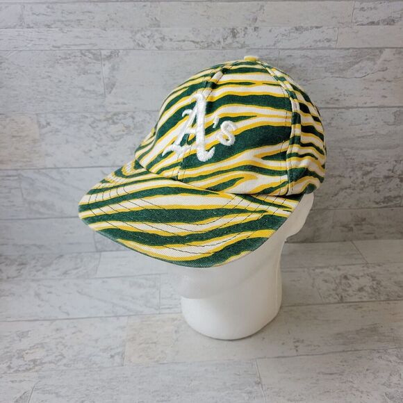 Vintage Oakland Athletics Zubaz Snapback Hat Cap Adult One Size MLB Green - Picture 1 of 8